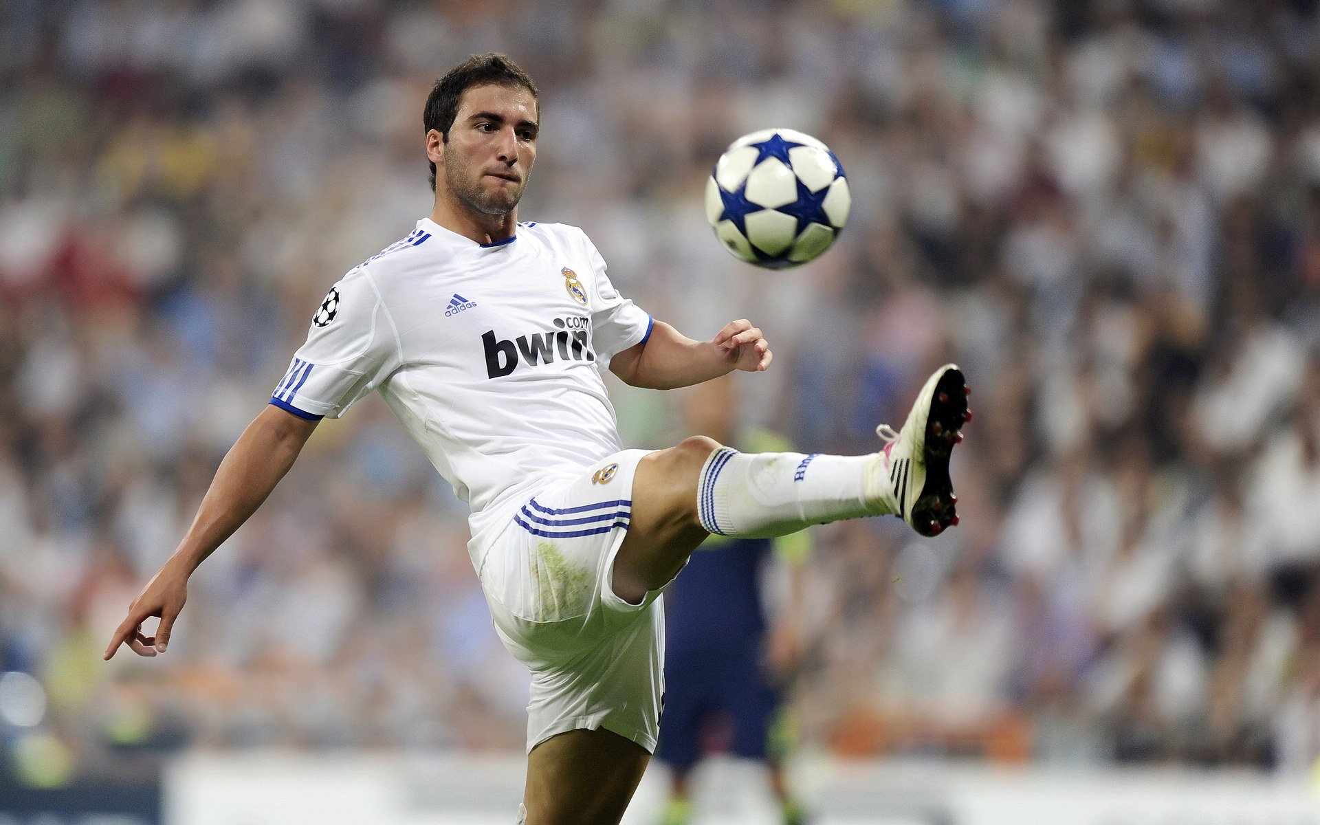 水球焦点战希腊稳守反击奏效，水球射门